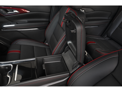 2027 Chevrolet Traverse Base