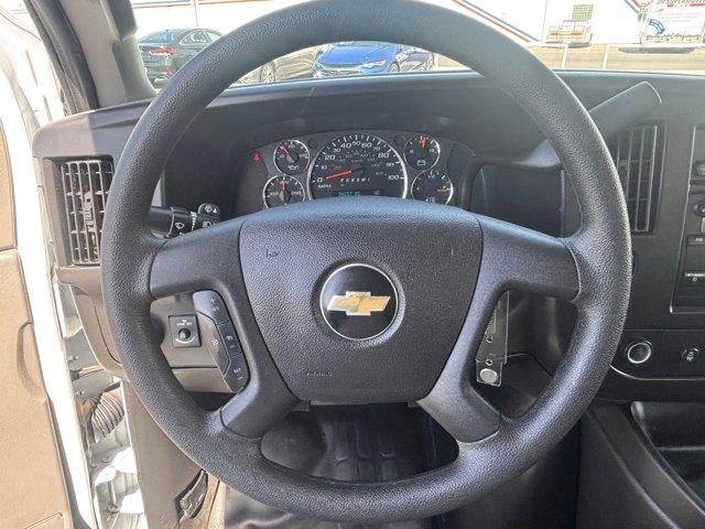 2024 Chevrolet Express Passenger 2500 1LS