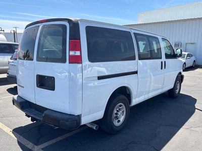 2024 Chevrolet Express Passenger 2500 1LS