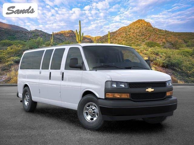 2026 Chevrolet Express Passenger 1LS