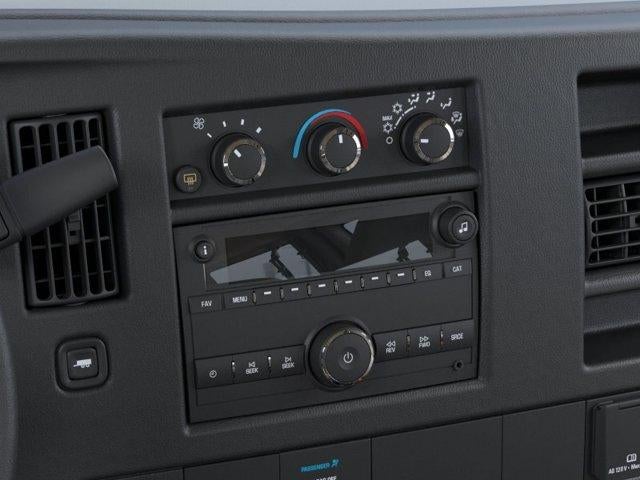 2026 Chevrolet Express Passenger 1LS