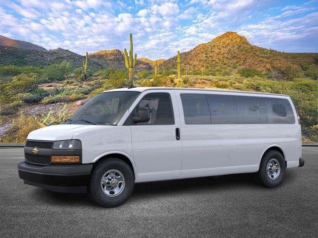 2025 Chevrolet Express Passenger 3500 1LS