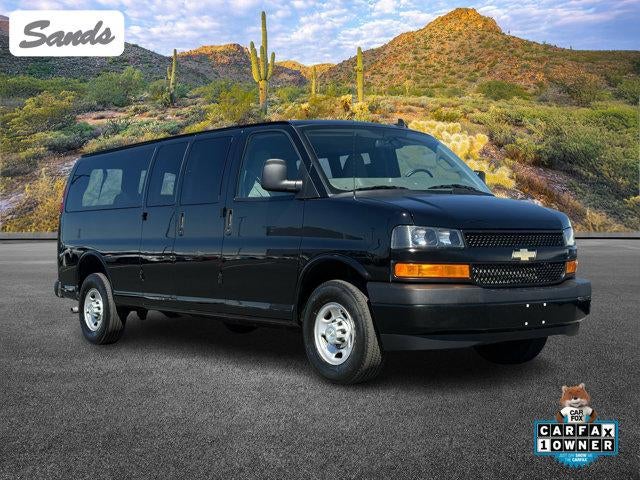 2023 Chevrolet Express Passenger 3500 1LS