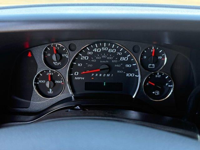 2023 Chevrolet Express Passenger 3500 1LS