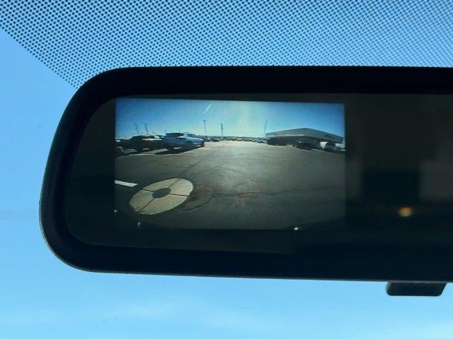 2023 Chevrolet Express Passenger 3500 1LS