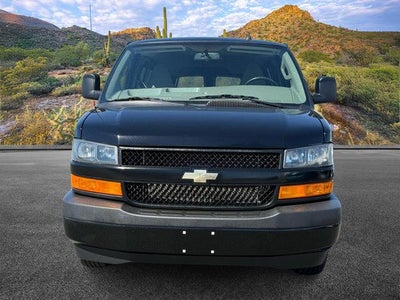 2023 Chevrolet Express Passenger 3500 1LS