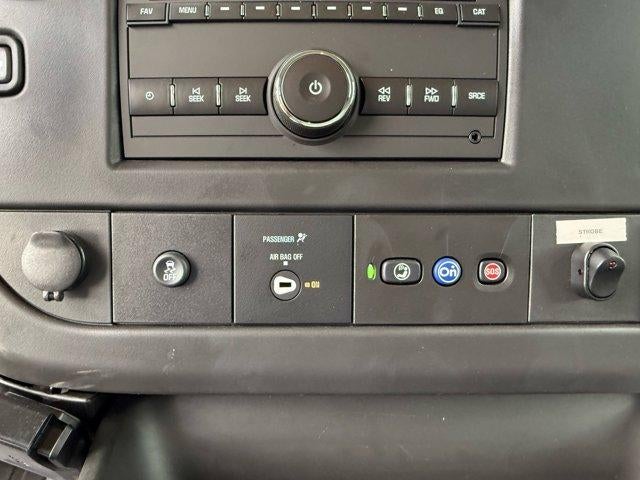 2025 Chevrolet Express Cutaway 3500 Base