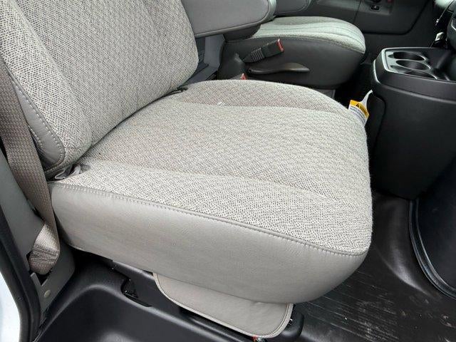 2025 Chevrolet Express Cutaway 3500 Base