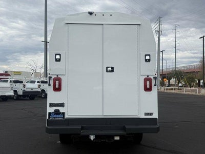 2025 Chevrolet Express Cutaway 3500 Base