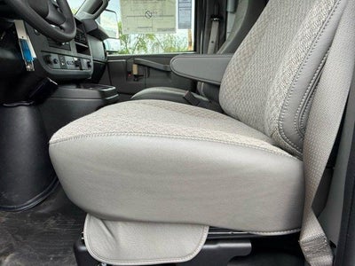 2025 Chevrolet Express Cutaway 3500 Base