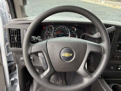 2025 Chevrolet Express Cutaway 3500 Base