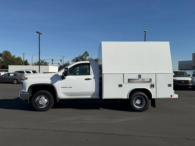 2025 Chevrolet Silverado 3500 HD Chassis Cab Work Truck