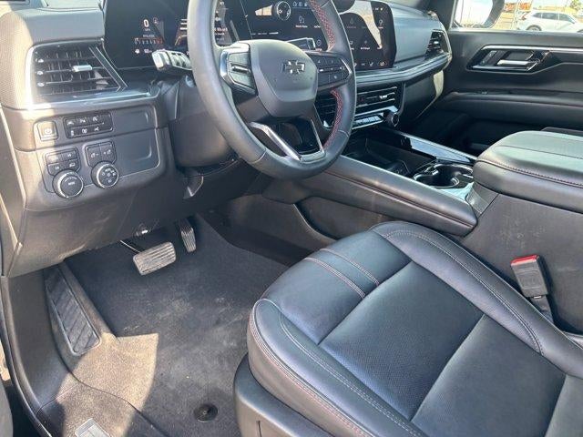 2025 Chevrolet Suburban RST