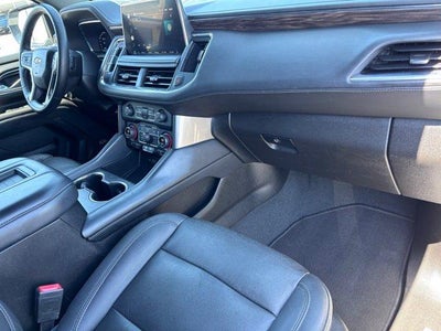 2022 Chevrolet Suburban LT