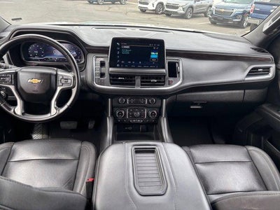 2023 Chevrolet Suburban LT