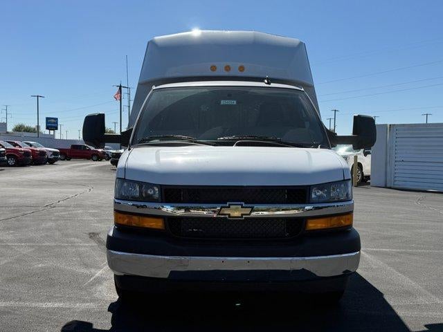 2025 Chevrolet Express Cutaway 3500 Base