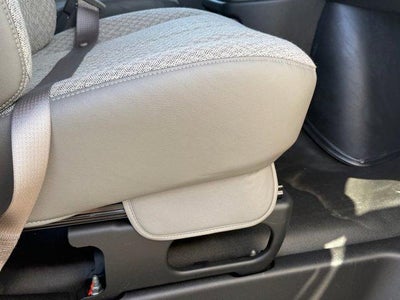 2025 Chevrolet Express Cutaway 3500 Base