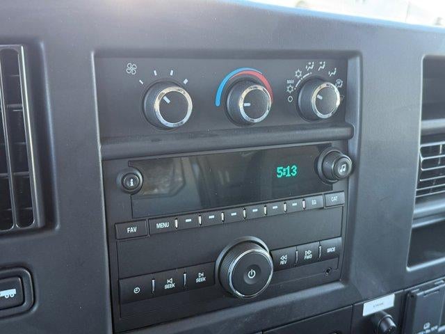 2025 Chevrolet Express Cutaway 3500 Base