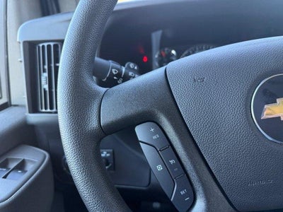 2025 Chevrolet Express Cutaway 3500 Base