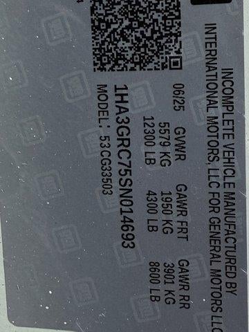 2025 Chevrolet Express Cutaway 3500 Base