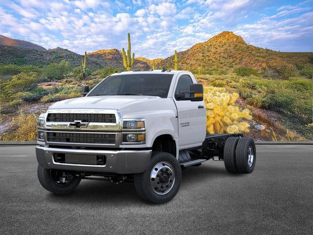 2025 Chevrolet Silverado 6500 HD Work Truck