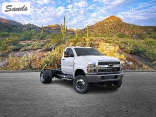 2025 Chevrolet Silverado 6500 HD Work Truck