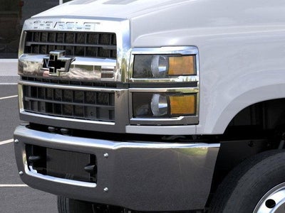 2025 Chevrolet Silverado 6500 HD Work Truck