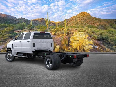 2025 Chevrolet Silverado 6500 HD Work Truck