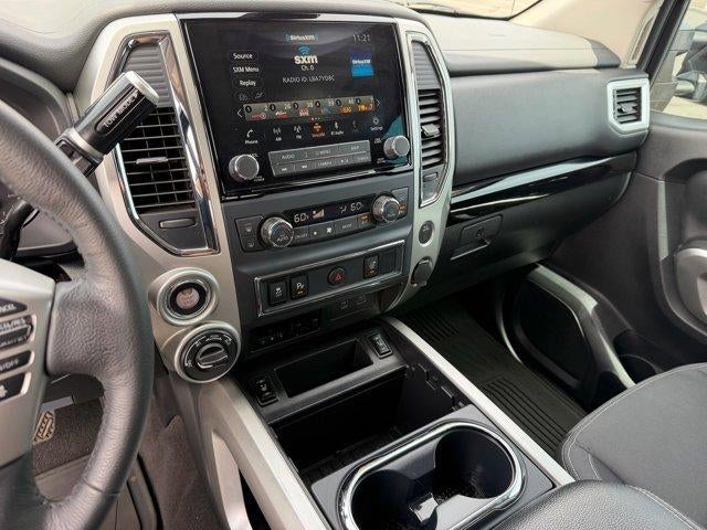 2021 Nissan Titan SV