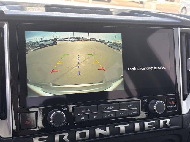 2025 Nissan Frontier SV