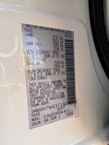 2025 Nissan Frontier SV