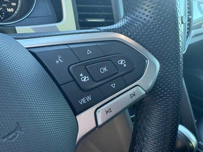 2021 Volkswagen Atlas 3.6L V6 SE w/Technology R-Line