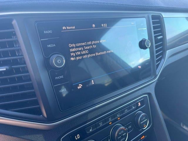2021 Volkswagen Atlas 3.6L V6 SE w/Technology R-Line