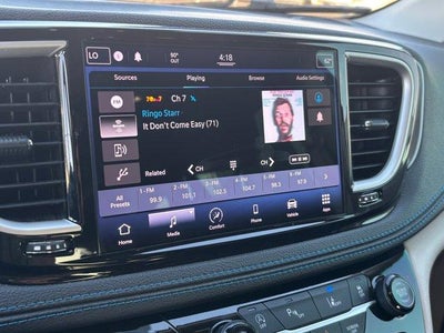 2021 Chrysler Pacifica Touring