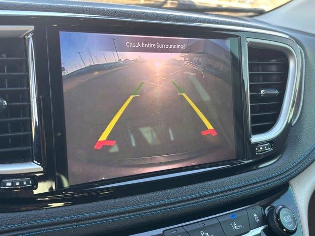 2021 Chrysler Pacifica Touring