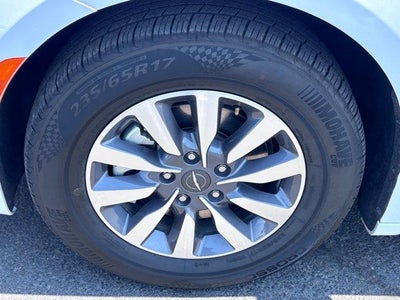 2024 Chrysler Pacifica Hybrid Select
