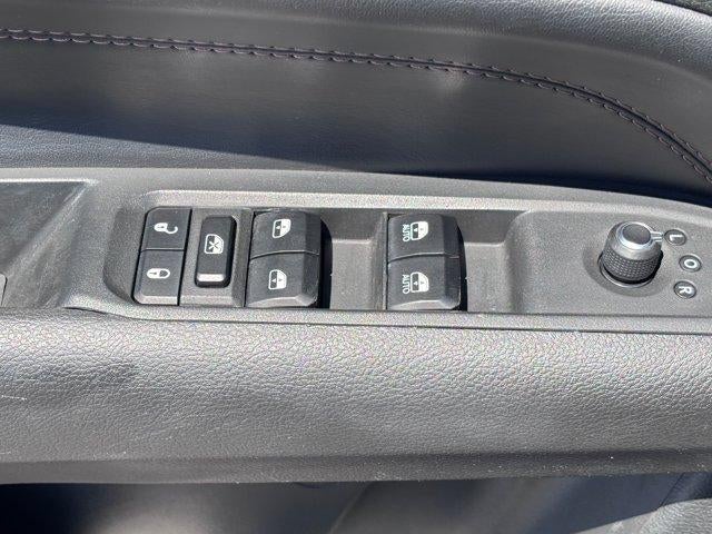 2023 Jeep Compass (RED) Edition