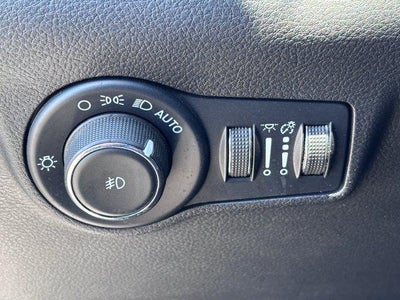 2023 Jeep Compass (RED) Edition