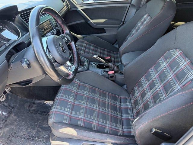 2017 Volkswagen Golf GTI S