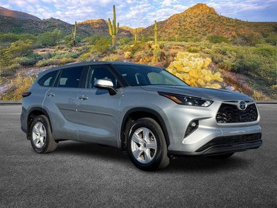 2023 Toyota Highlander L