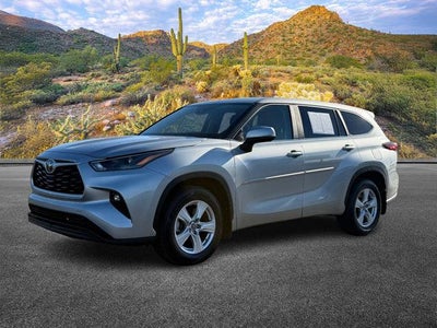 2023 Toyota Highlander L