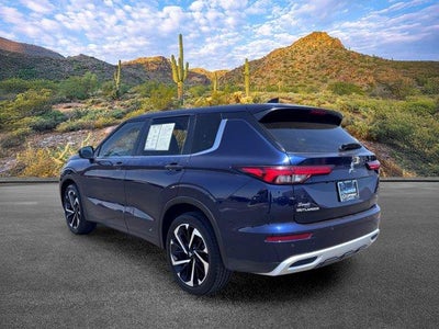 2024 Mitsubishi Outlander SE