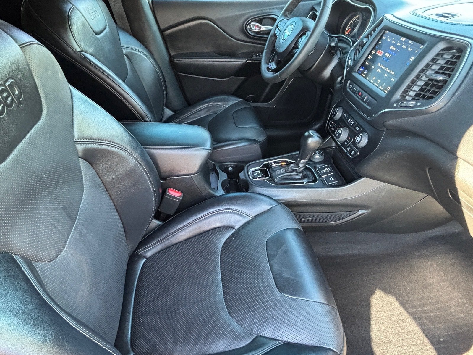 2023 Jeep Cherokee Altitude Lux