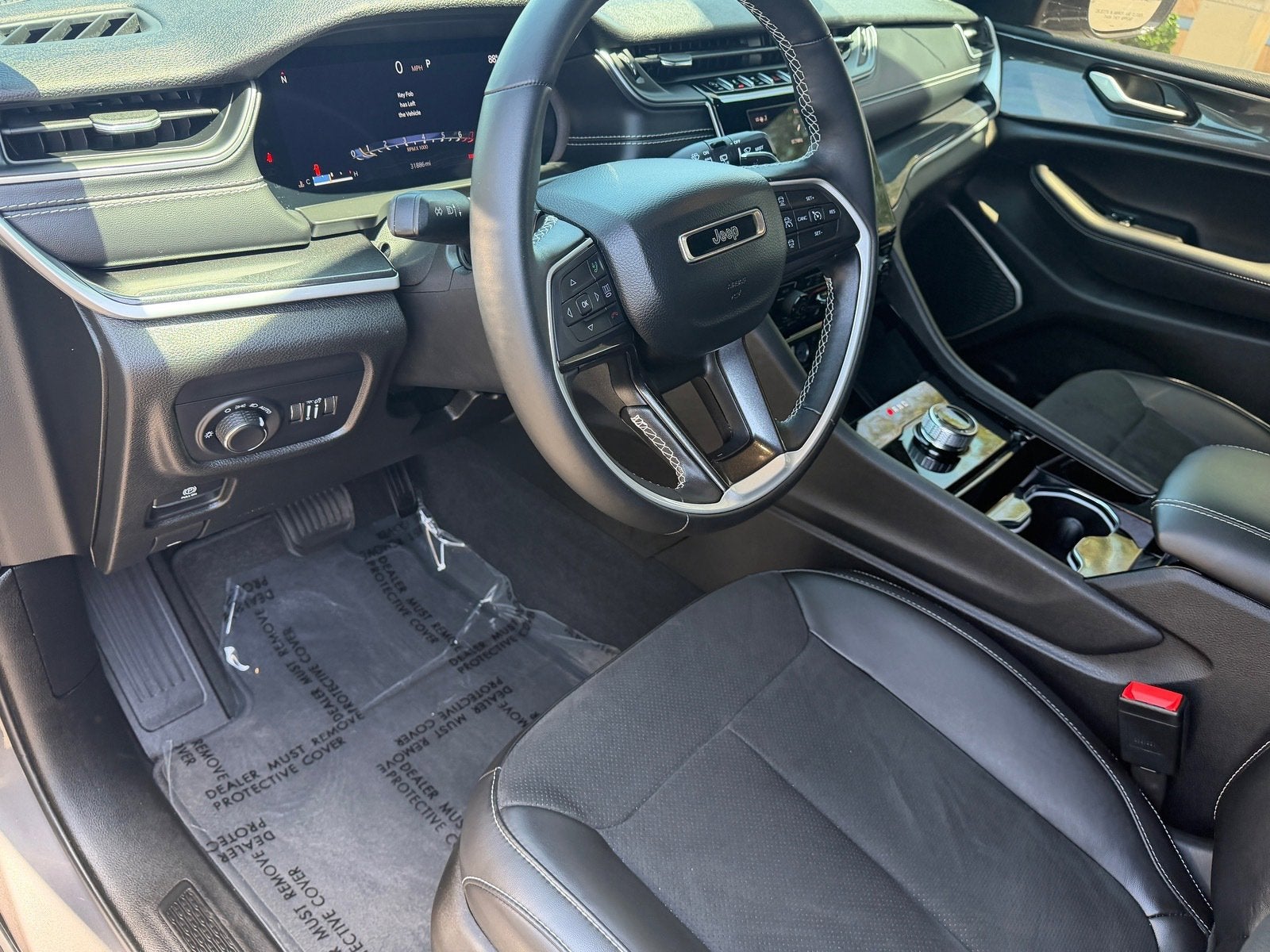 2022 Jeep Grand Cherokee Altitude