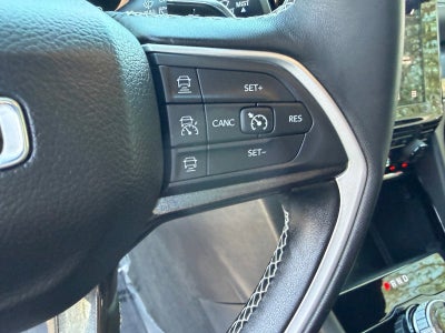 2022 Jeep Grand Cherokee Altitude