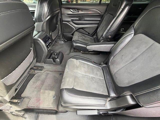 2022 Jeep Grand Cherokee L Altitude