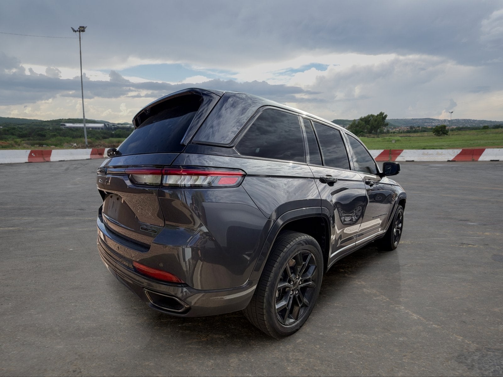 2023 Jeep Grand Cherokee 4xe 30th Anniversary