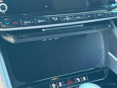 2024 Jeep Wagoneer Base