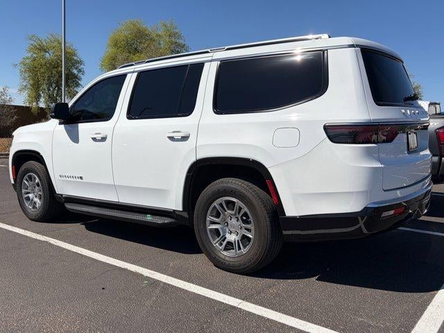 2024 Jeep Wagoneer Base