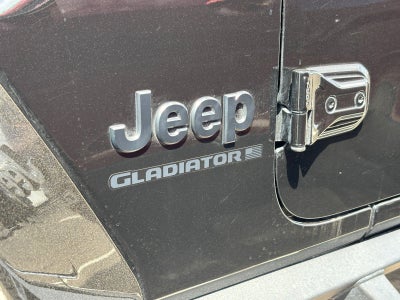 2025 Jeep Gladiator Nighthawk